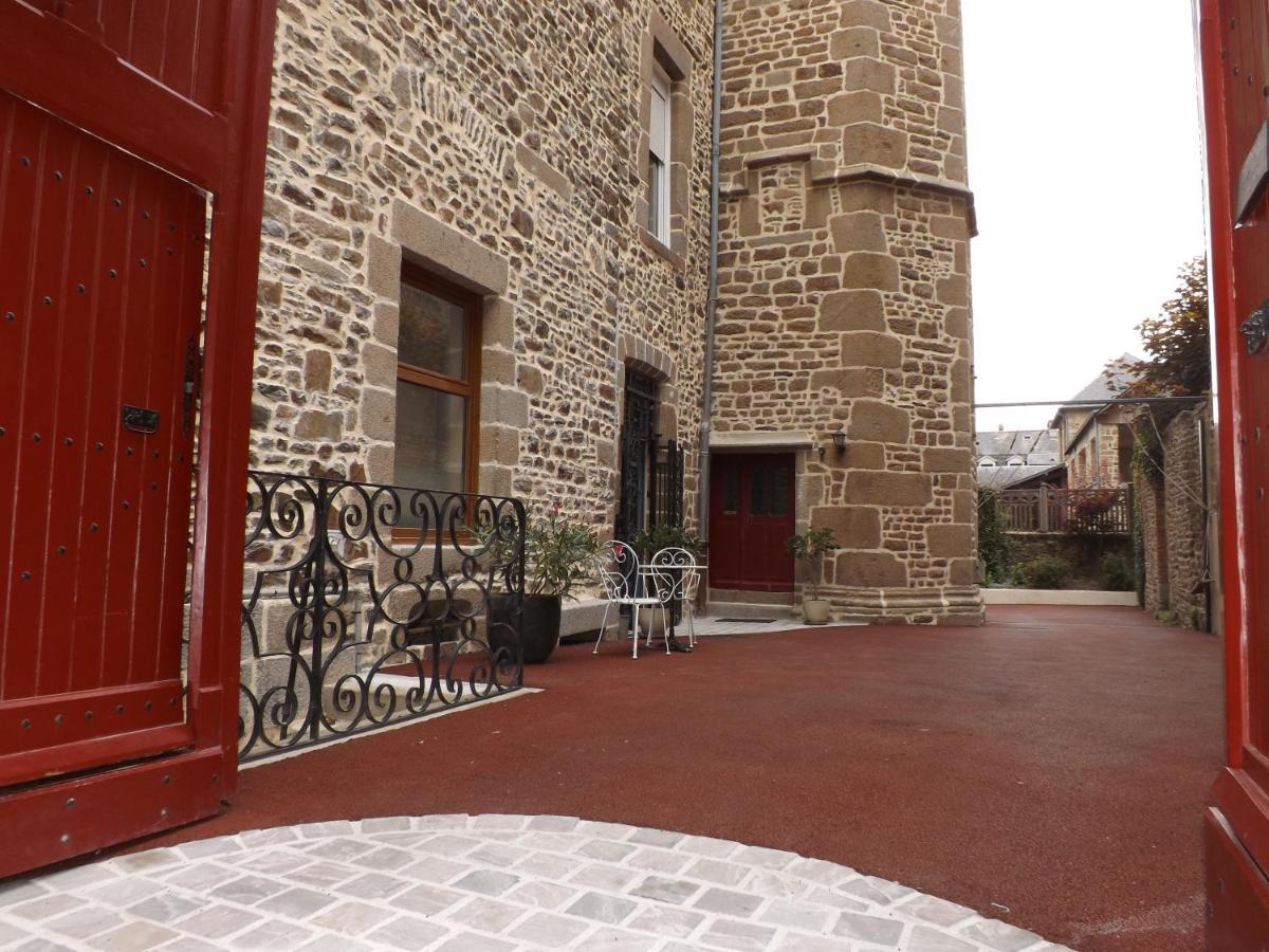 Chambre D'Hotes Lariboisiere Fougères Esterno foto